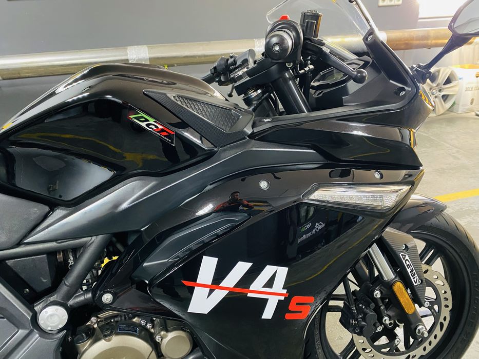 Voge 300rr (loncin)