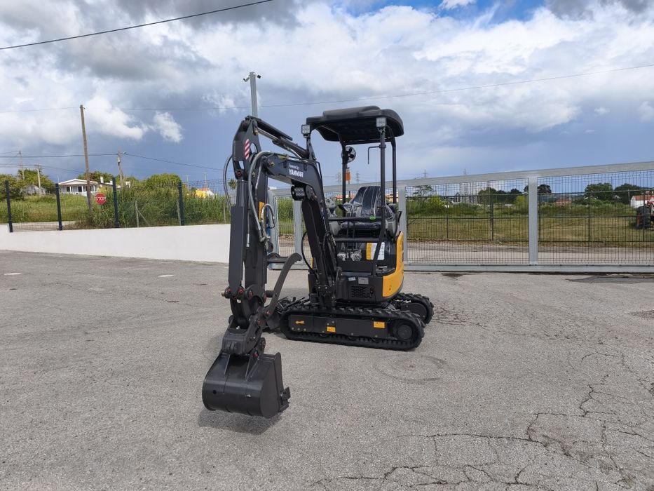 Mini escavadora 2 ton motor Yanmar