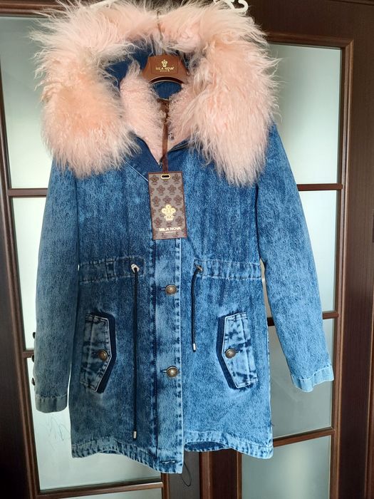 Парка нова зимова Mila nova р.36-38 джинсова з натуральним хутром