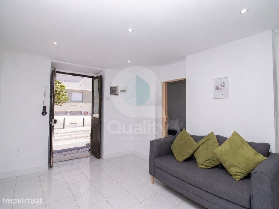 Apartamento T1+1 para Venda no Barreiro - Excelente Oportunidade de...