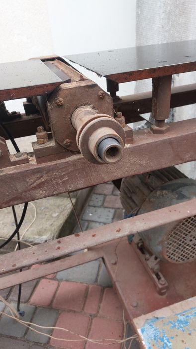 Деревообробний потужний верстат