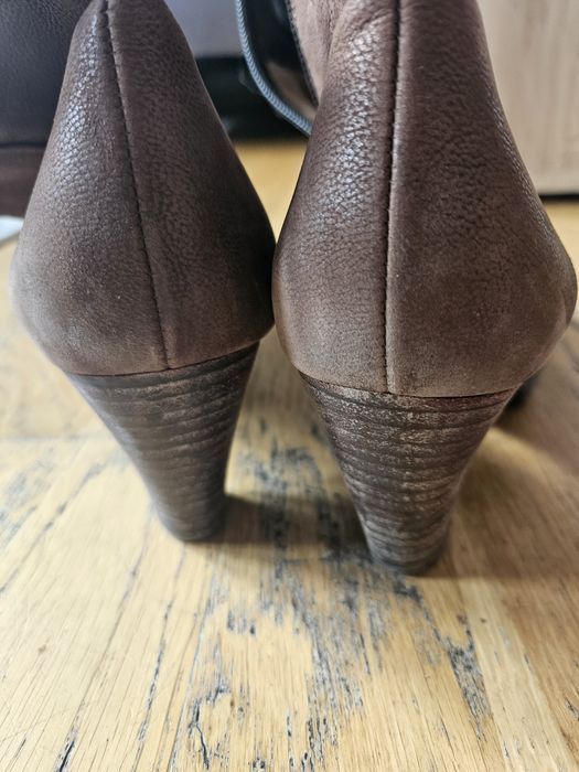 Piękne botki Hogl skórzane