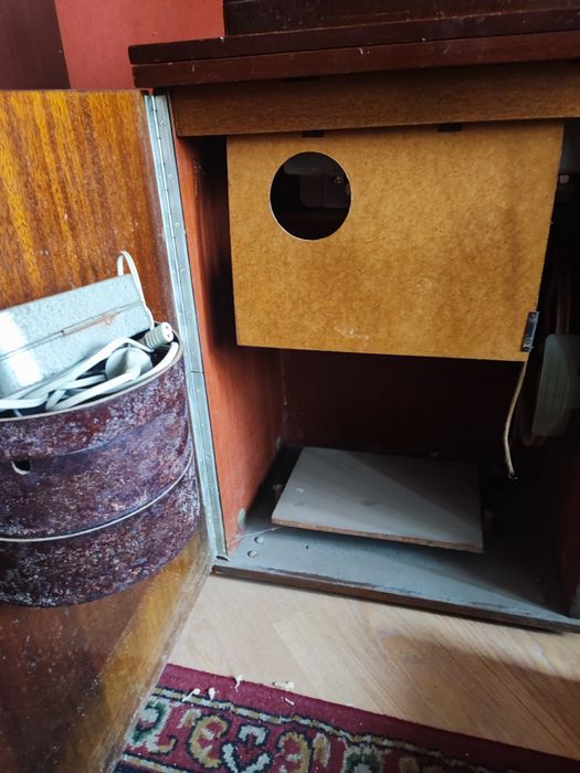 Швейная машинка б/у, рабочая