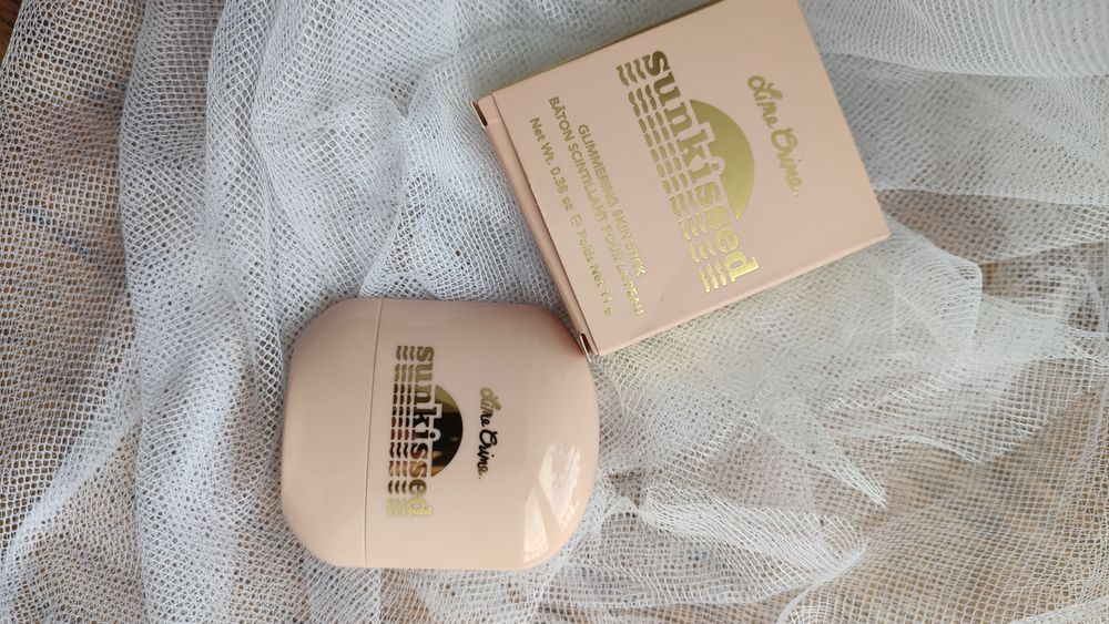 Хайлайтер новый в стике Lime Crime Sunkissed Skin Glimmering Stick