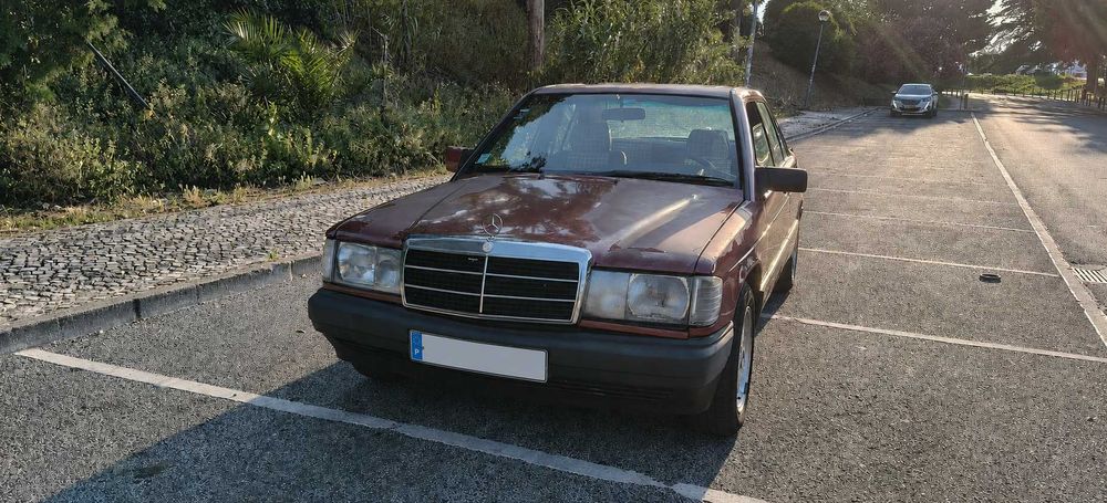 Mercedes 190D 2.0