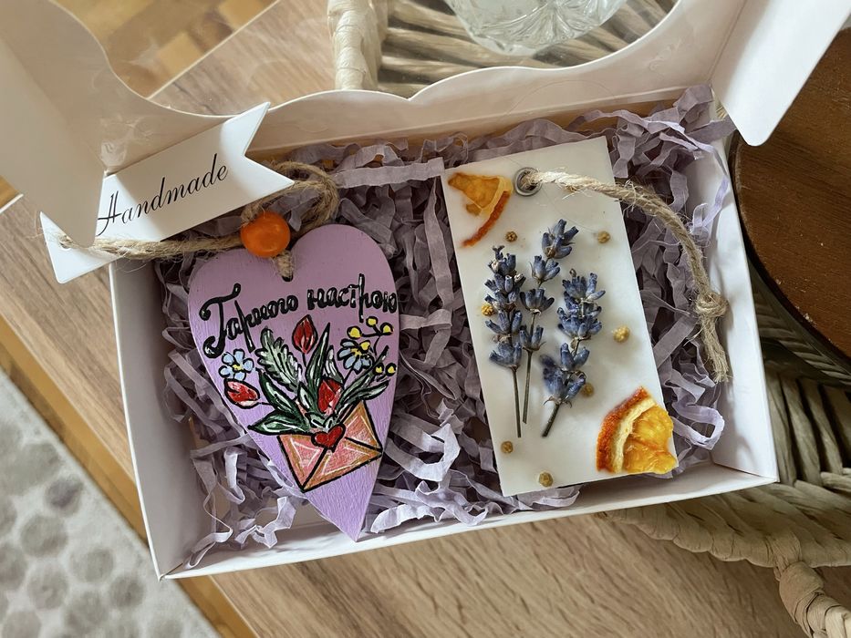 Подарунок мамі. Ручна робота.