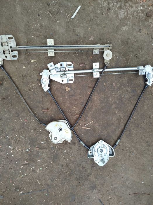 Склопідйомник передній ВАЗ 2108