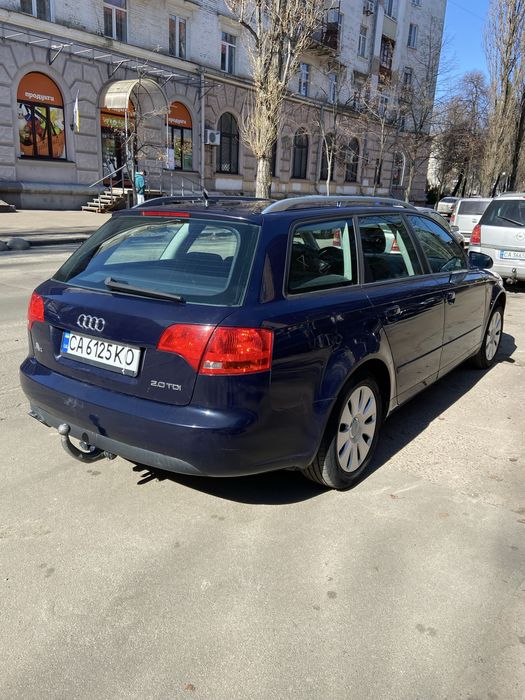 Продам ауді в гарному стані