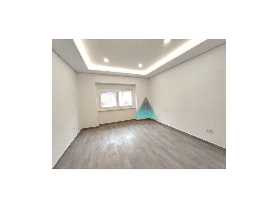 Apartamento T3 totalmente remodelado Laranjeiro - Almada — Laranjeiro E Feijó, Setúbal