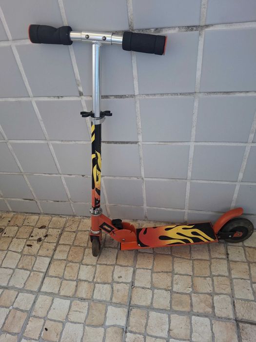 Trotinete para rapaz