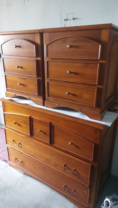 Cómoda grande feito á mão