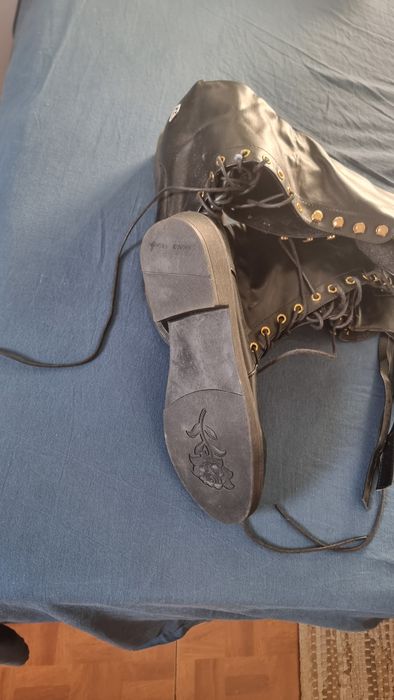 Vendo bota cano longo