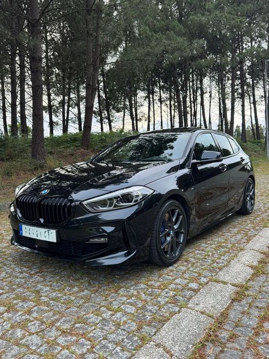BMW 118 i Pack Desportivo M Auto