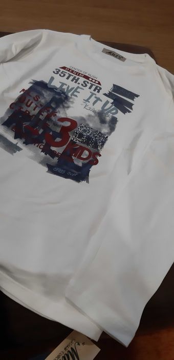 White sweatshirt for boys