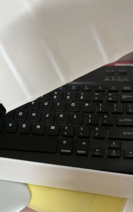 Продаю планшет! Рабочий