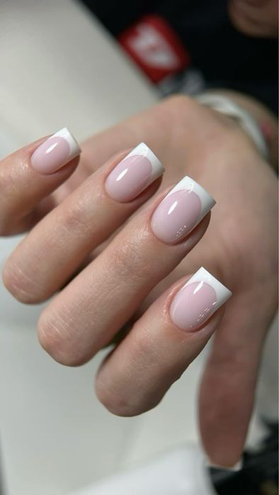Manicure / pedicure
