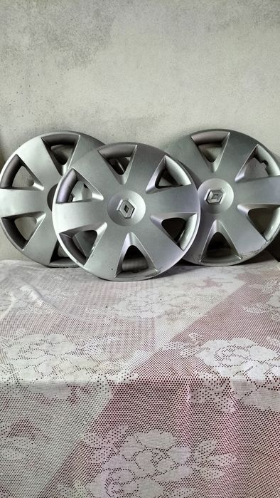 Três tampões de carrinha Renault Mégane
