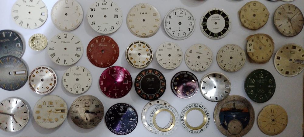 Циферблати та запчастини