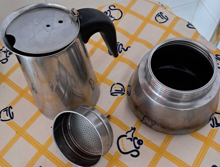 Cafeteira para café moído