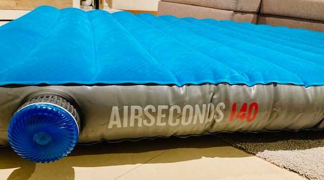 Colchão insuflável de campismo 2 pessoas + bomba elétrica