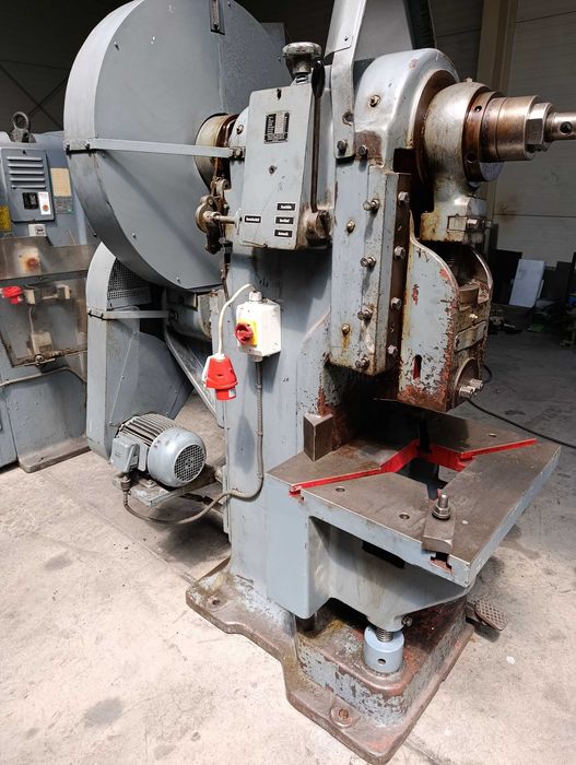 prasa mimośrodowa Muller 45 ton