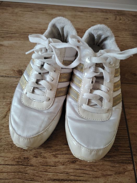 satynowe adidasy adidas neo selena gomez