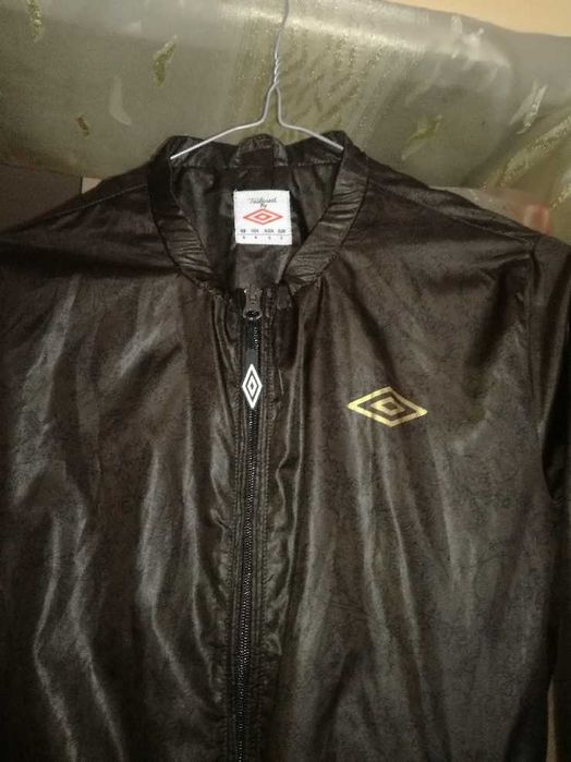 kurtka cienka brązowa wiatrówka rozm.S Tailored By