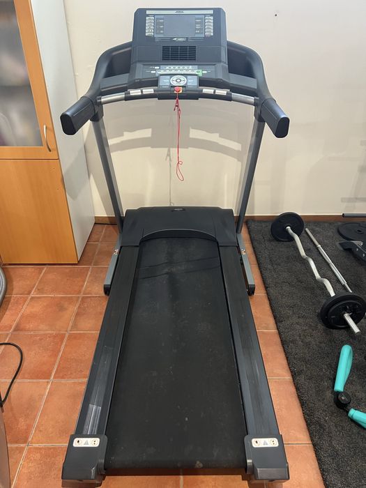 Passadeira / Esteira Ergométrica BH Fitness F3 Domfif