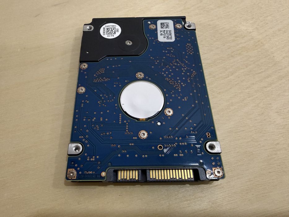 Disco Rgido 2.5" Hitachi 320Gb