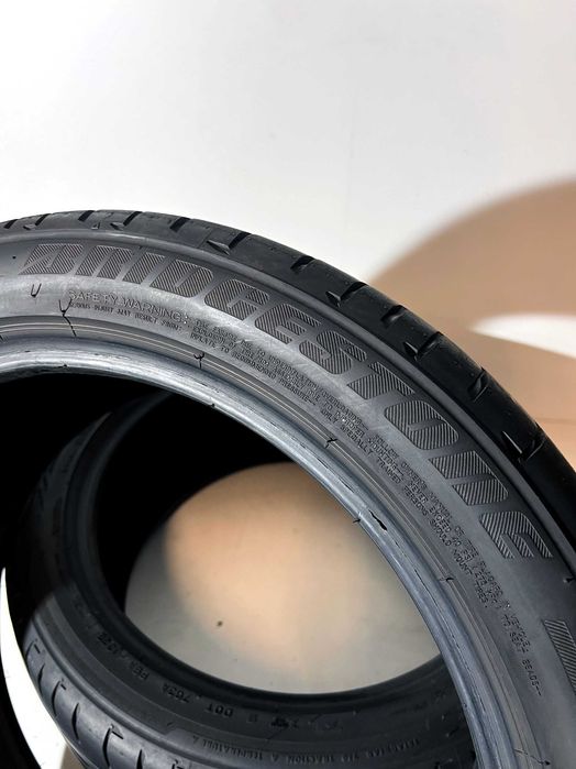 Pneus Bridgestone Potenza S001 - 255/40/18 - Excelentes