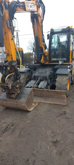 Jcb hydradig z głowicą engocon