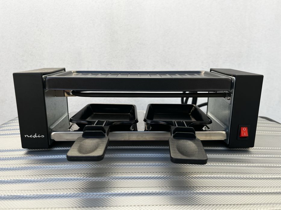 Grelhador elétrico raclette