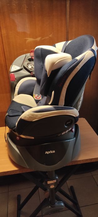 Fotelik dla dziecka Aprica Raxuto