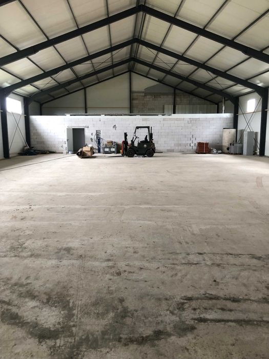 Sprzedam; hala magazynowo-produkcyjna