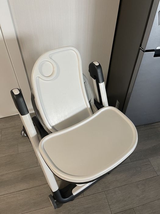 Стільчик для годування peg-perego siesta