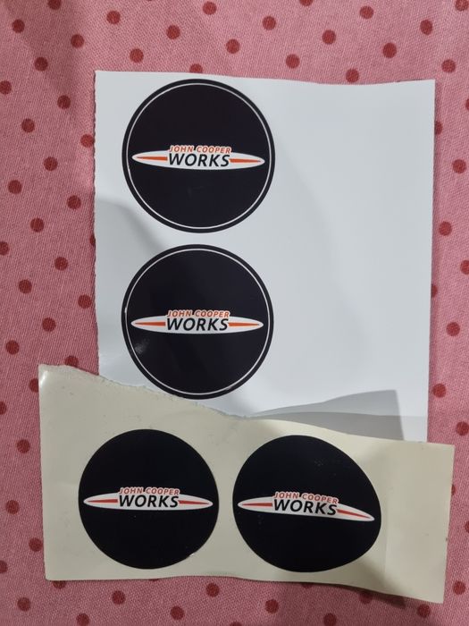 4 autocolantes p/ centros jantes