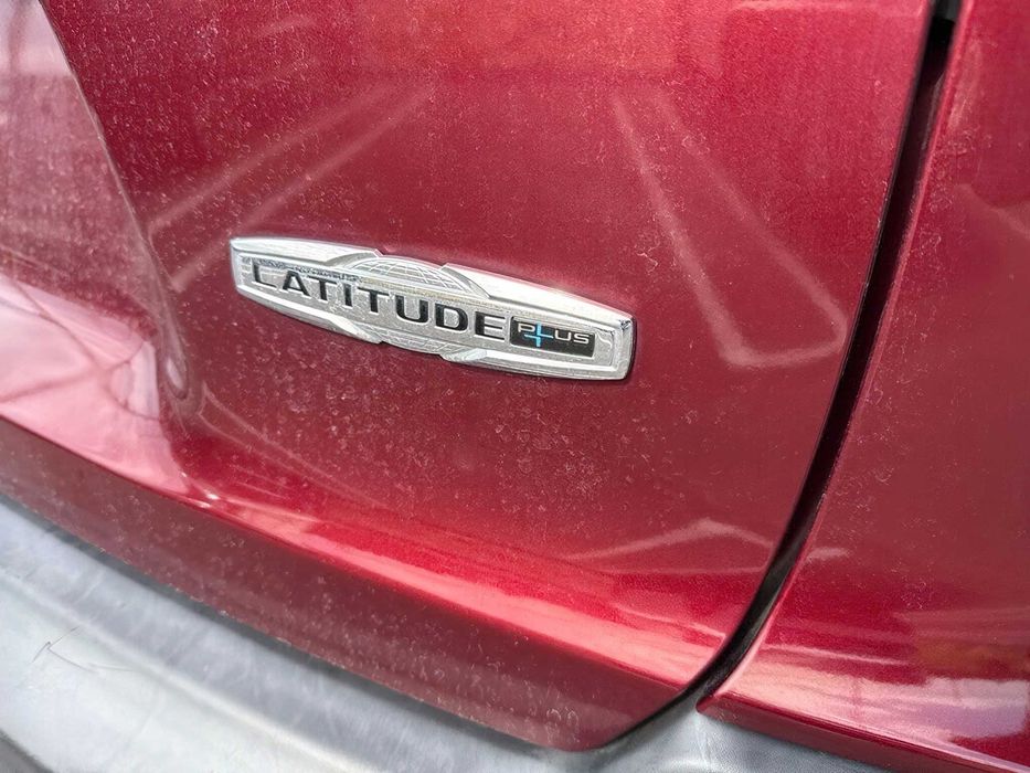 Jeep Cherokee Latitude Plus 4x4      2021