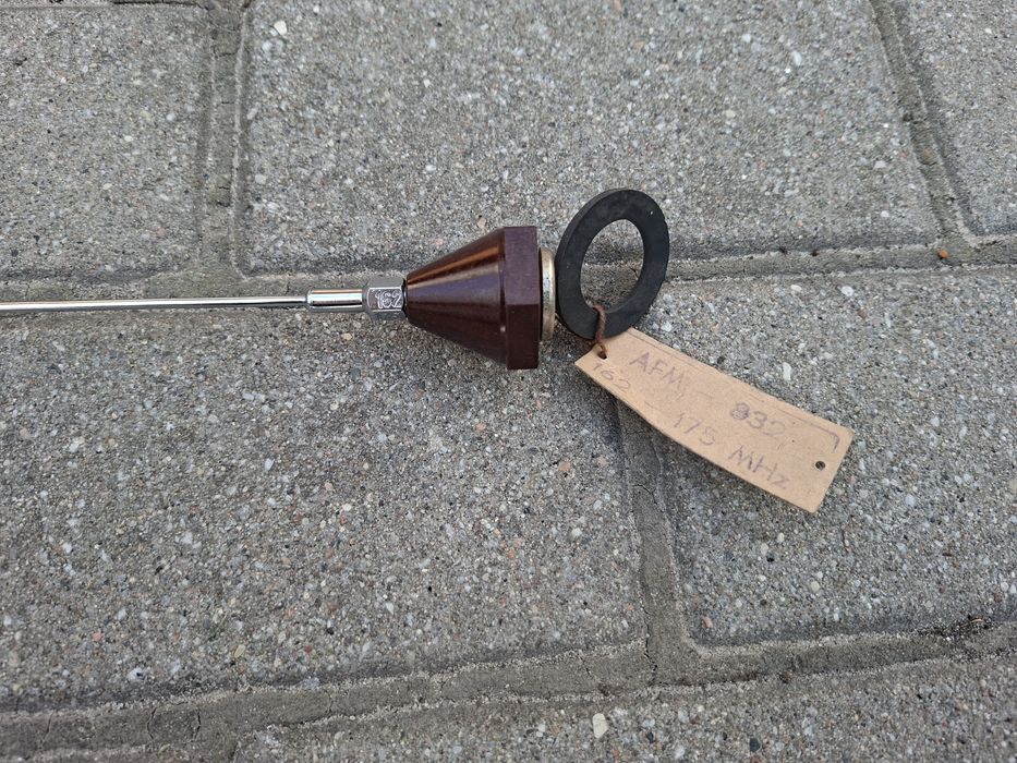 Milicja antena radmor radiostacja radiotelefon zomo ormo stara antena prl