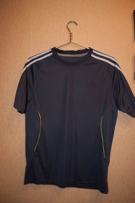 Чоловіча одежа лотом