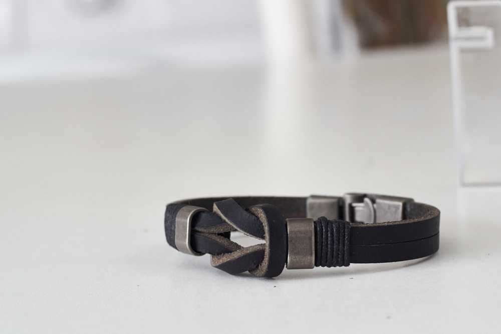 Pulseira Masculina Couro Resistente