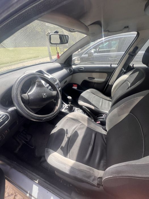 Peugeot 206 SW.