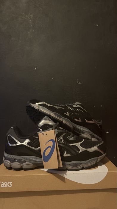 Asics pretos gel nyc