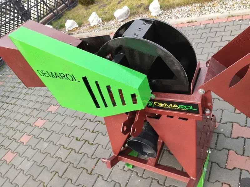 Rębak ogrodowy bębnowy do gałęzi na wom traktorek ciagnik