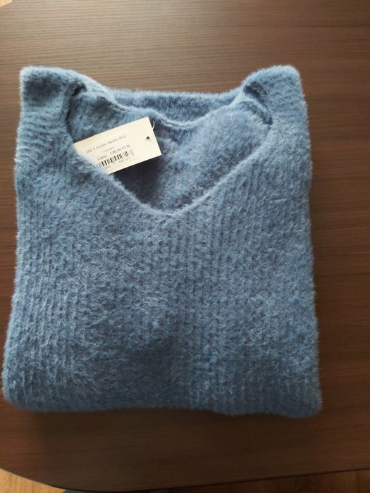 Sweter alpakowy, nowy