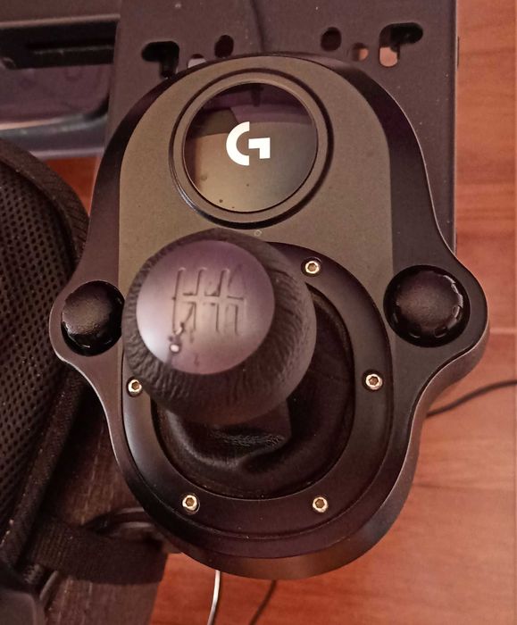 Logitech G923 TrueForce + Câmbio | Excelente Estado | Pouco Uso | Com Fatura