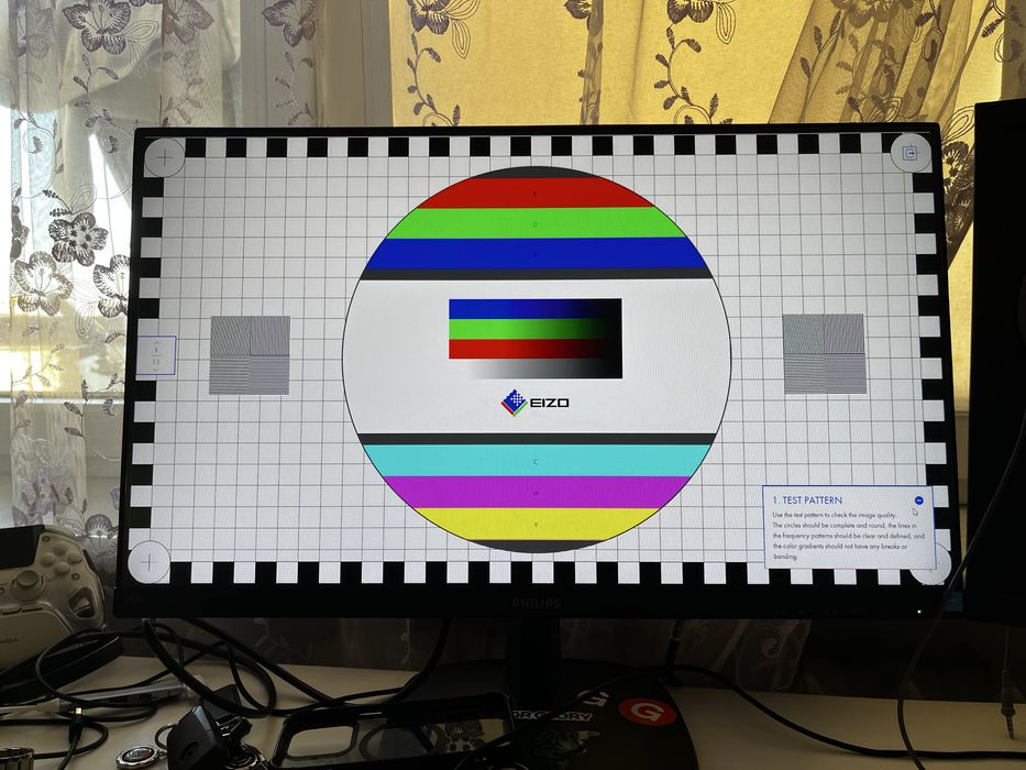 Monitor philips 24 cali