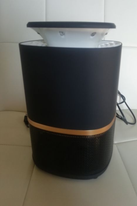 Armadilha UV para insectos ecofriendly