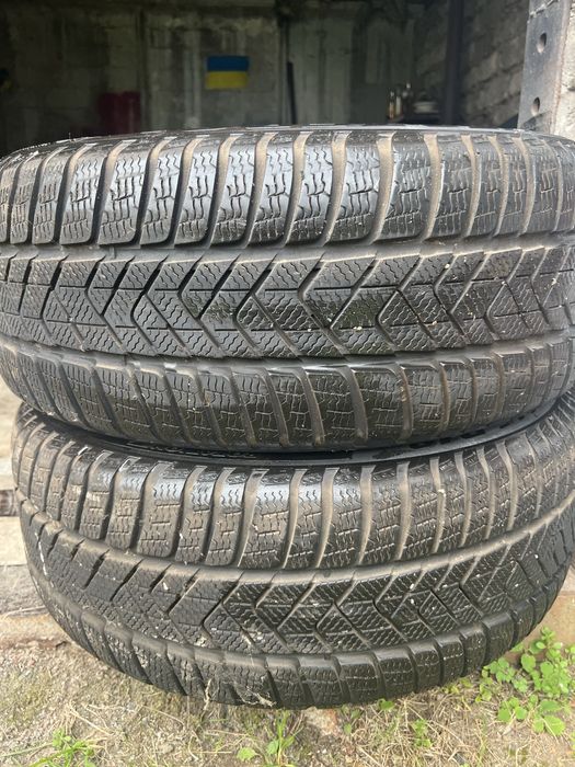 Шини бу 245/45 R18 Pirelli Sottozero 3  Пара Зима