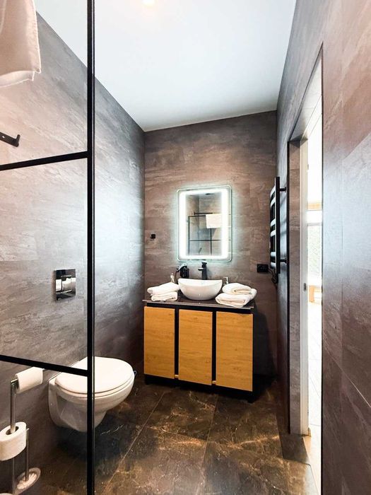 Продам новий будинк в комплексі Apex Panorama Hotel, с. Яблуниця.