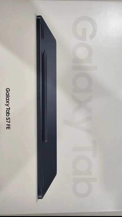 Samsung Tab S7 FE + S Pen + Caixa (Como novo)